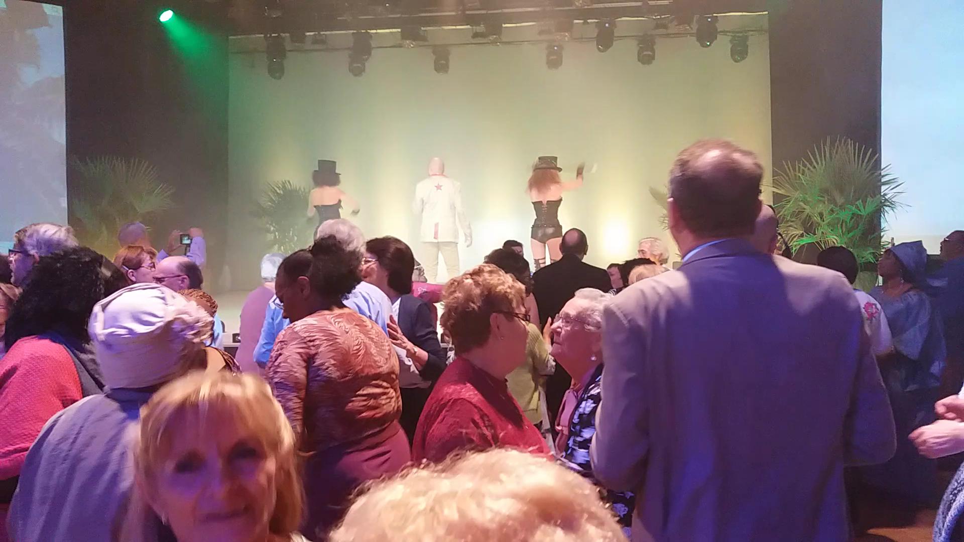 Salle des fetes de Sevran - Photo 3